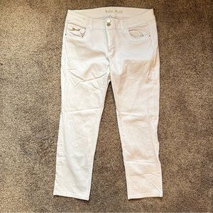 White House Black Market White Jeans - Size 12